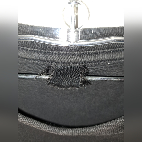 Vintage y2k Guns and roses back and front graphic print - Picture 3 of 9